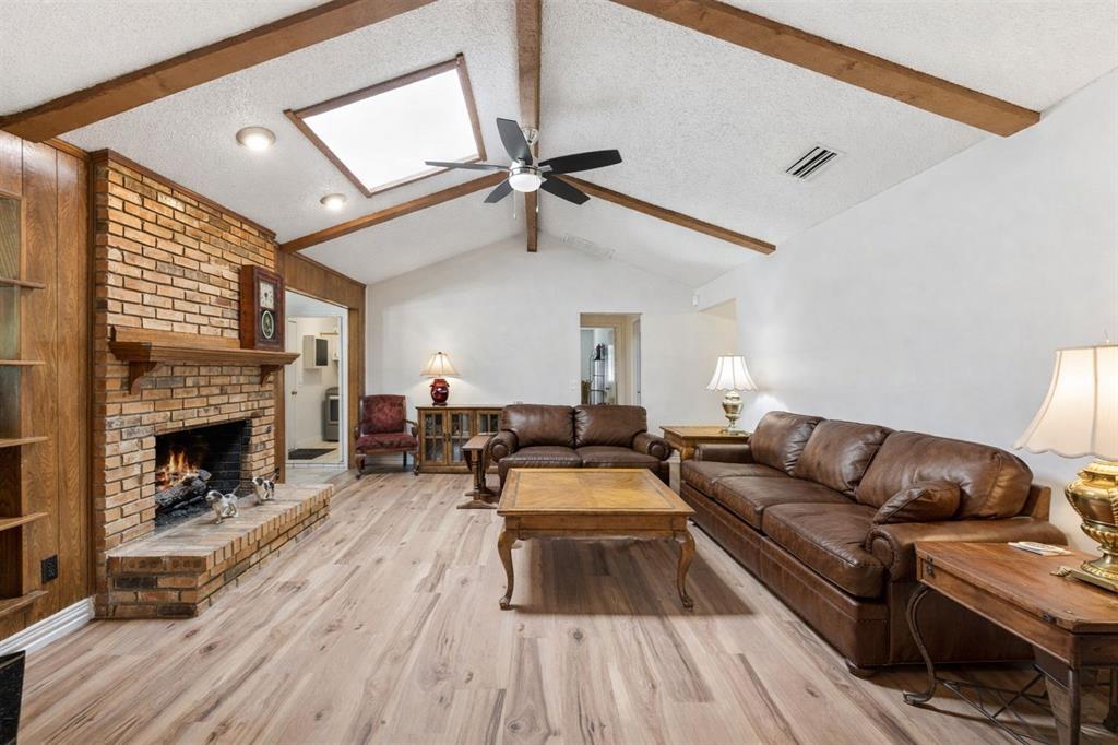 2716 Landershire Lane