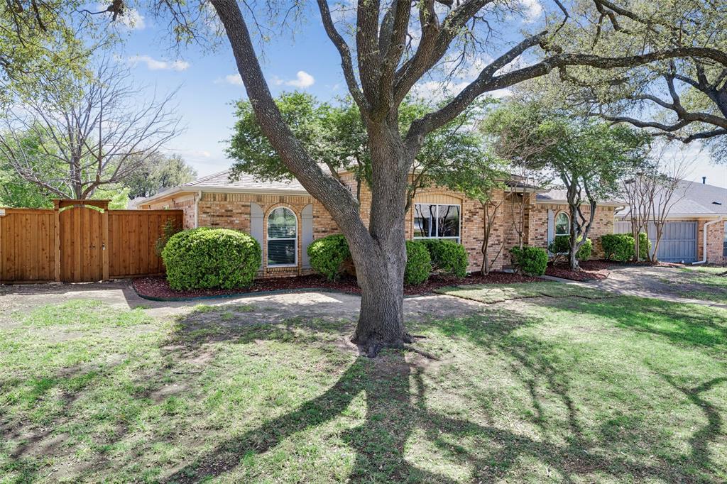 2716 Landershire Lane