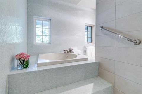 Tiny photo for 5800 Armstrong Parkway, University Park, TX 75205 (MLS # 20965498)