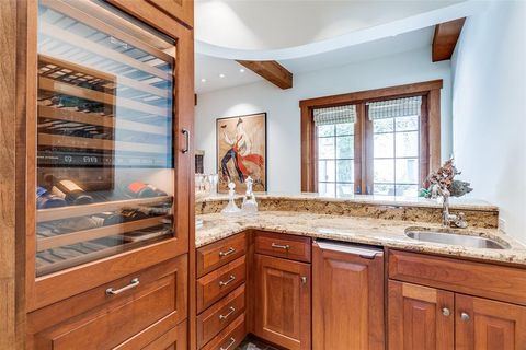 Tiny photo for 5800 Armstrong Parkway, University Park, TX 75205 (MLS # 20965498)