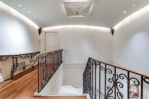 Tiny photo for 5800 Armstrong Parkway, University Park, TX 75205 (MLS # 20965498)