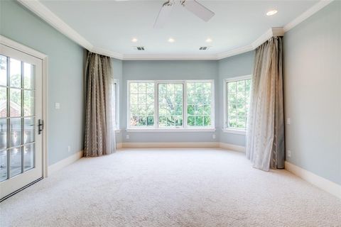 Tiny photo for 5800 Armstrong Parkway, University Park, TX 75205 (MLS # 20965498)