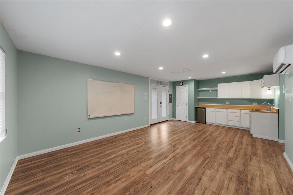 Midway Hts. - Residential