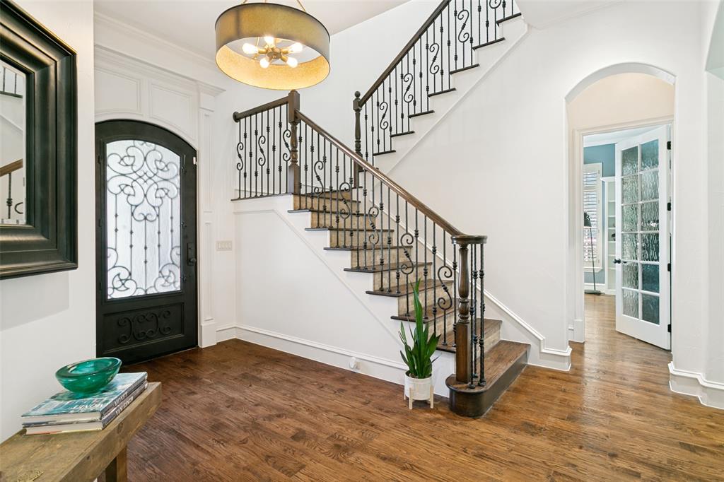 1800 Monet Drive