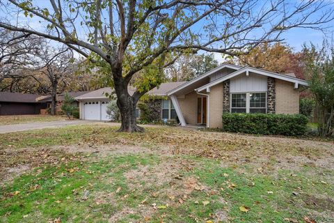 A home in Hurst