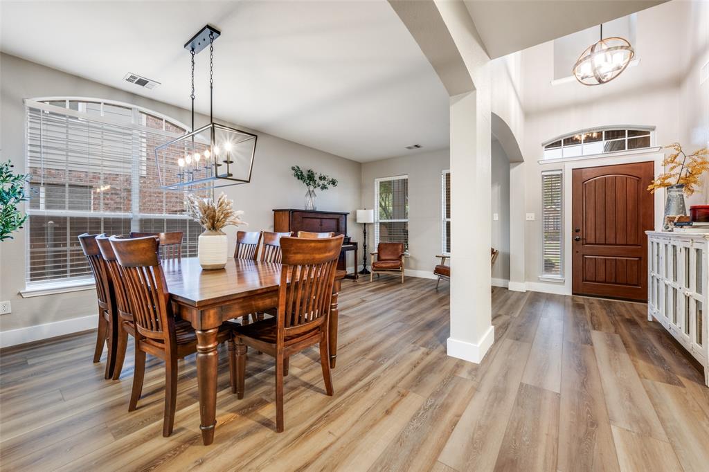 1618 Creekside Drive