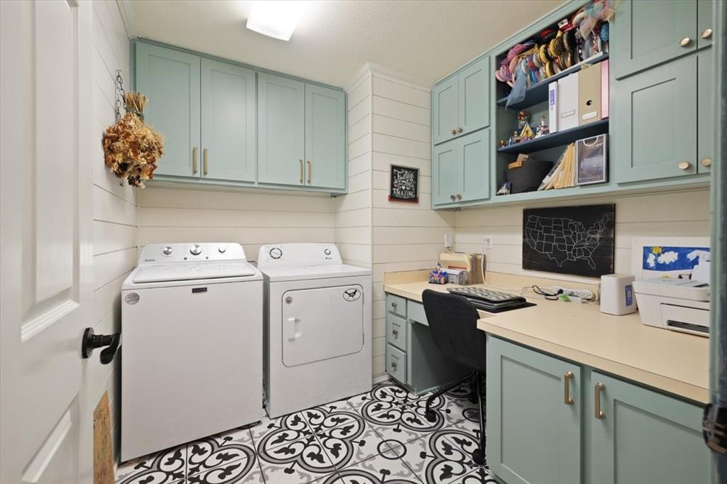 Belle Meade - Residential