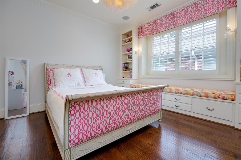 Highland Park 04 Instl - Residential