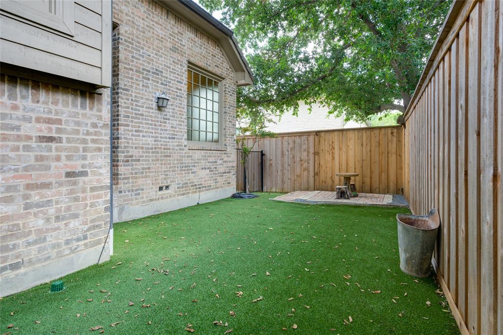 Highland Park 04 Instl - Residential