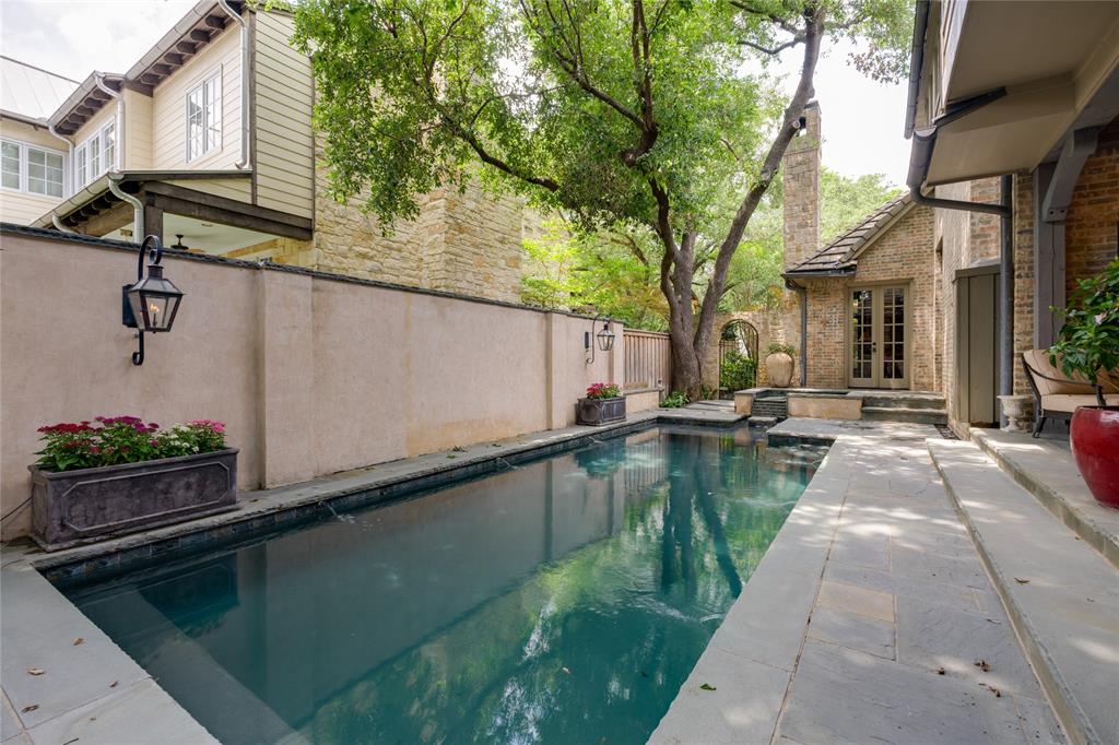 Highland Park 04 Instl - Residential