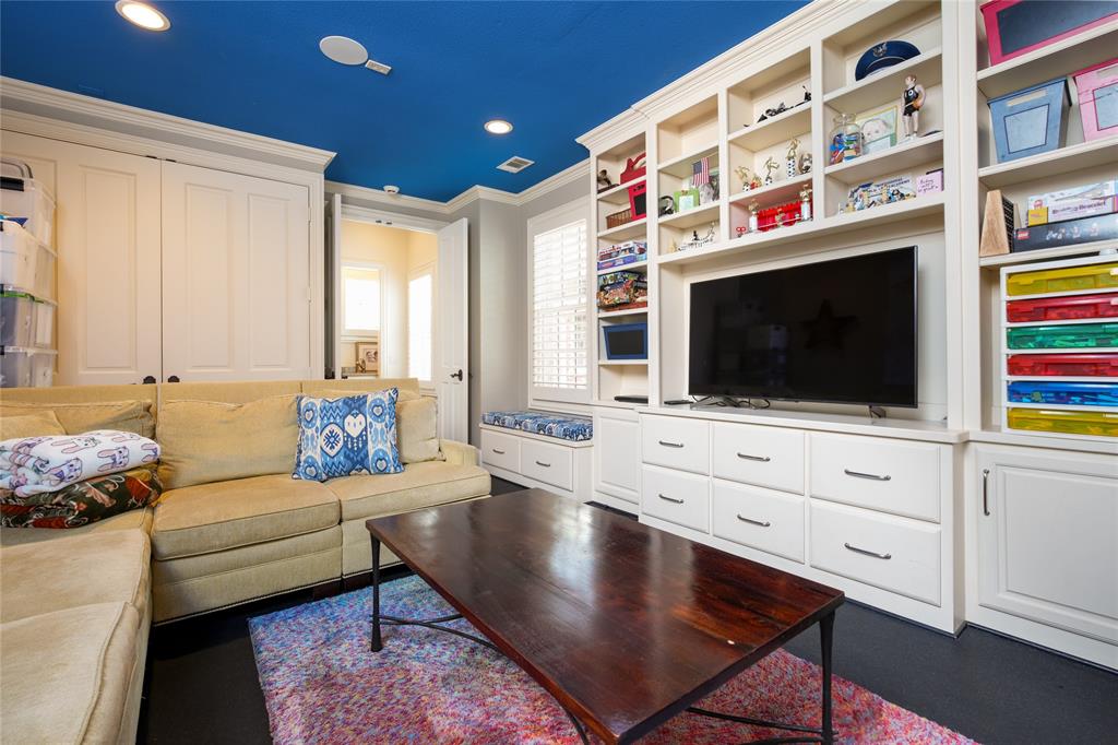 Highland Park 04 Instl - Residential