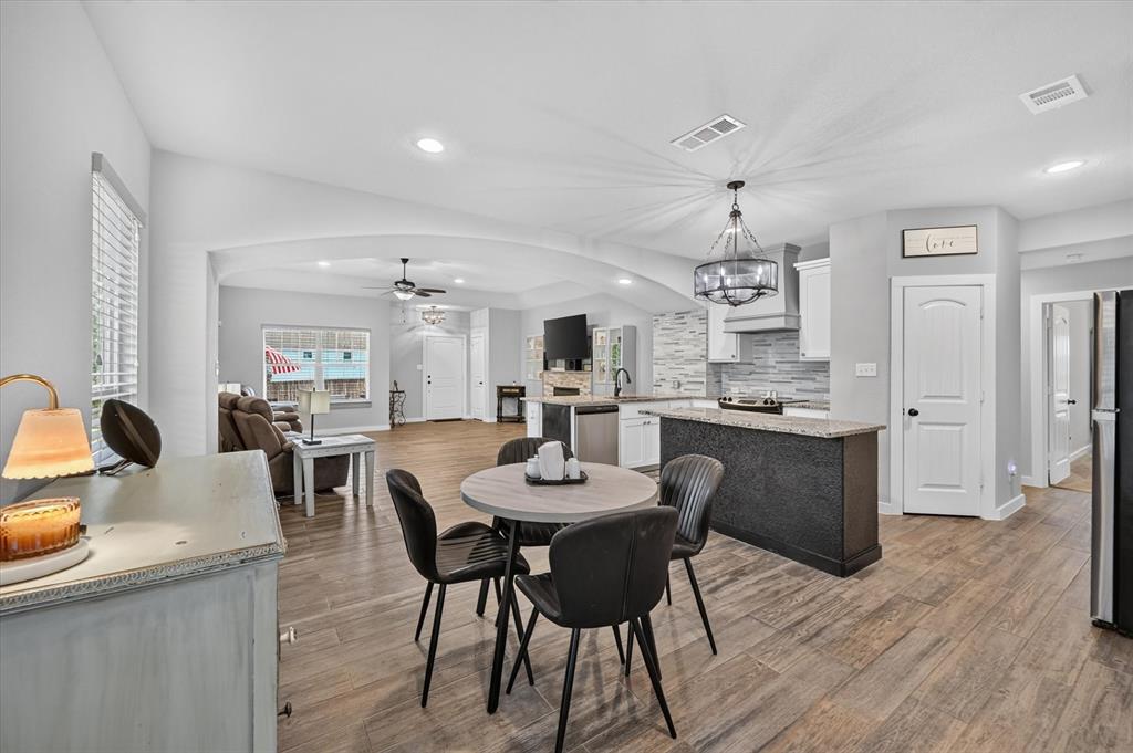 705 Phillips Court