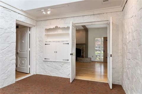 Tiny photo for 4676 Lorraine Avenue, Highland Park, TX 75209 (MLS # 21252552)