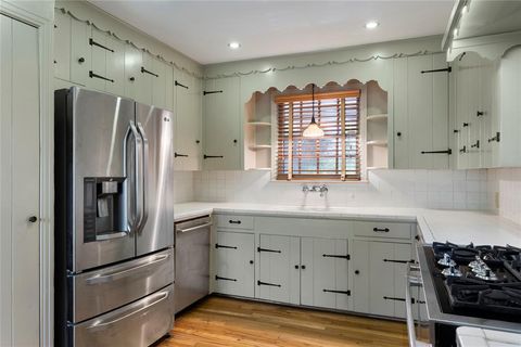 Tiny photo for 4676 Lorraine Avenue, Highland Park, TX 75209 (MLS # 21252552)