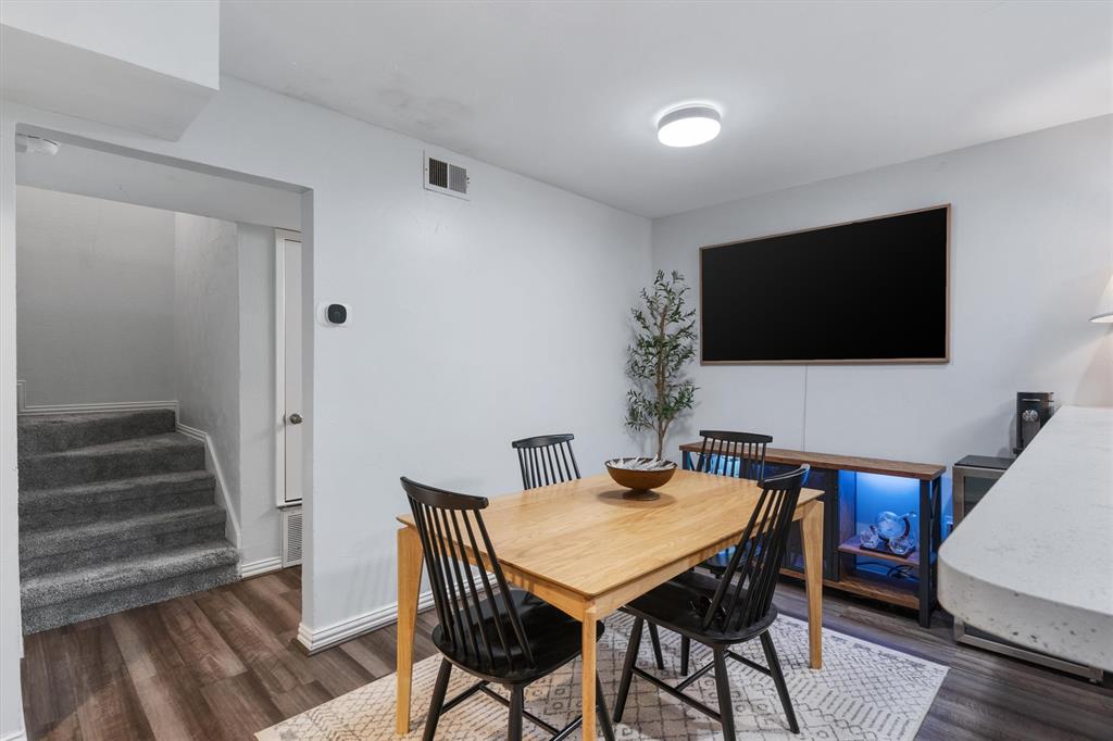 Holly Park Condos - Residential