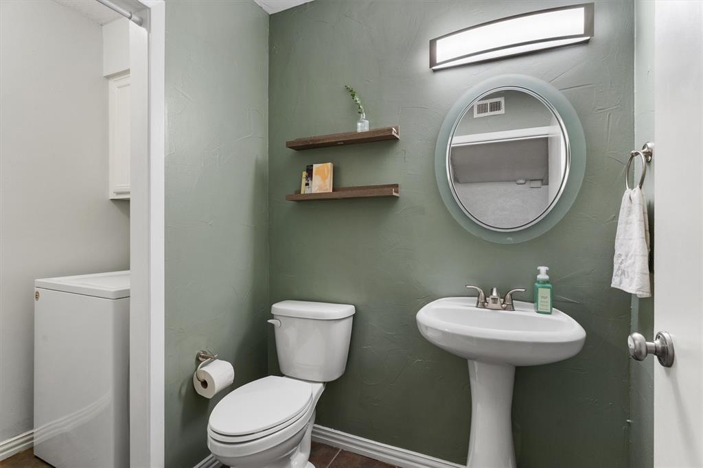 Holly Park Condos - Residential