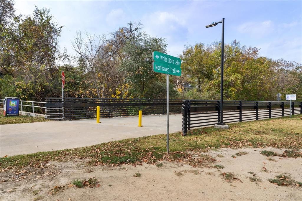 Holly Park Condos - Residential