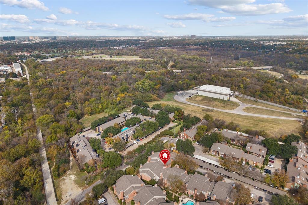 Holly Park Condos - Residential