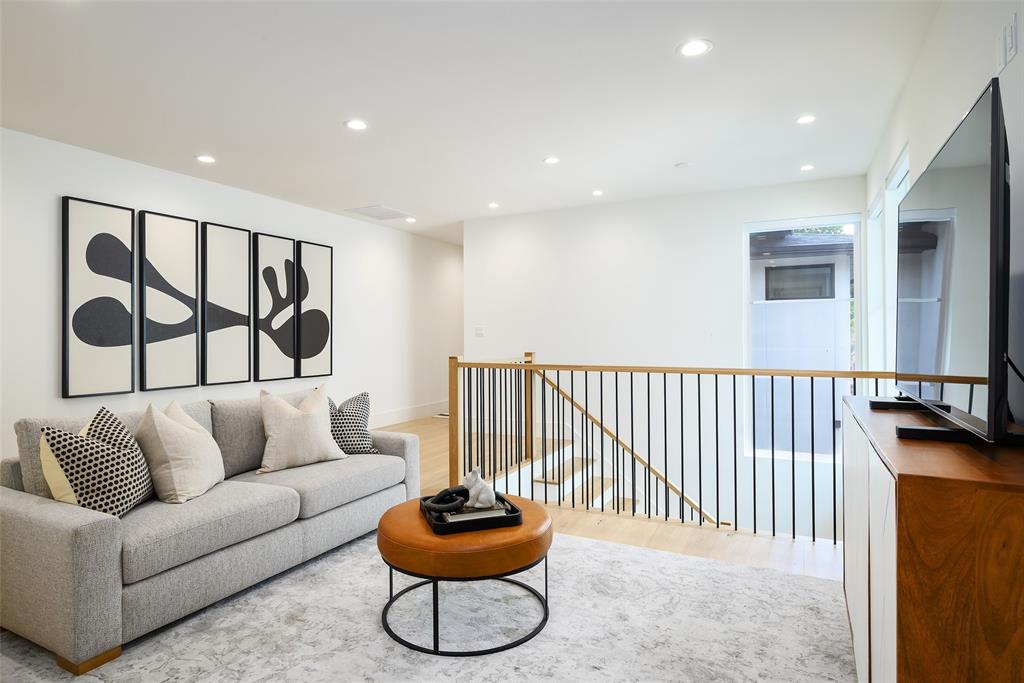 North Oak Lawn - Residential