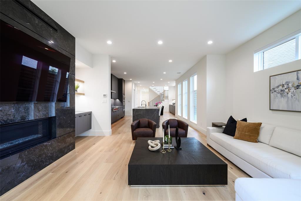 North Oak Lawn - Residential