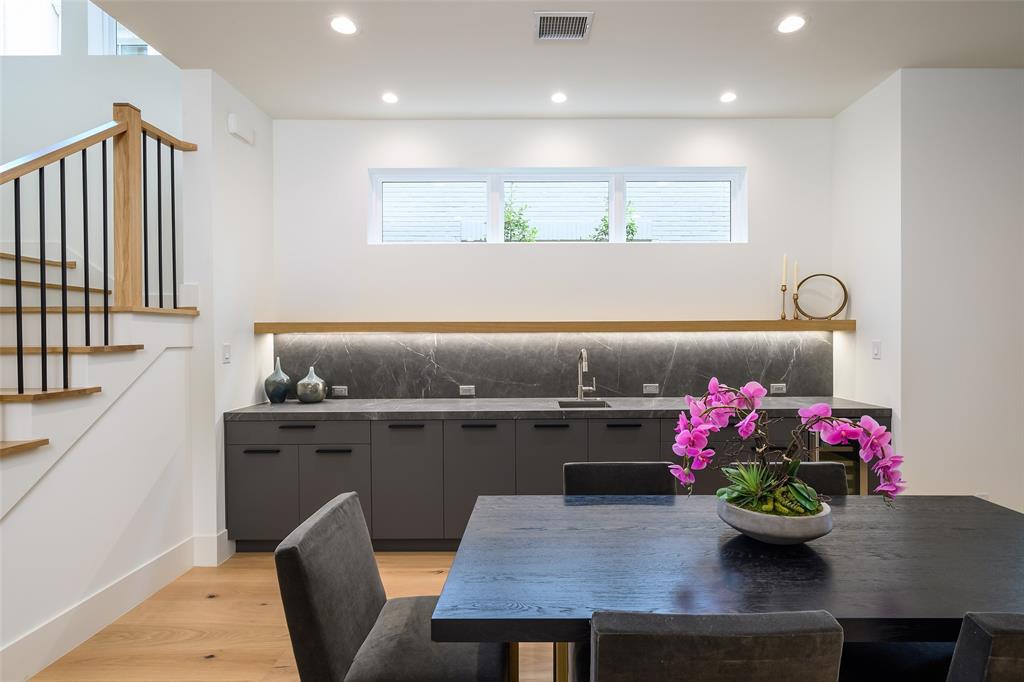 North Oak Lawn - Residential