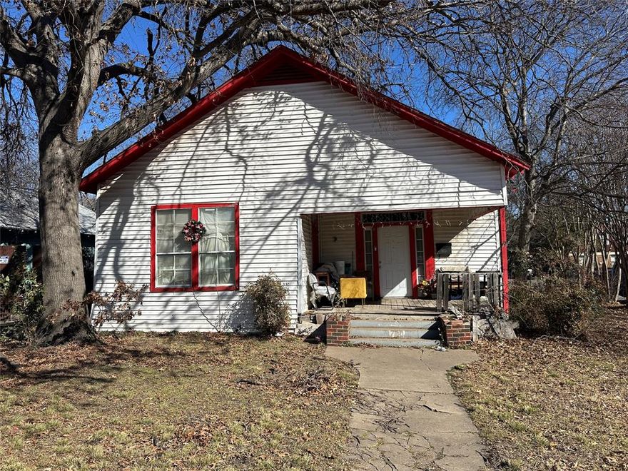 This is truly an investor’s dream! Located in the charming Oak Cliff Annex, this 1915 Craftsman-style 3-bedroom, 2-bath home with high ceilings throughout sits one of the best street in the neighborhood. While Oak Cliff Annex already offers unmatched charm, this property stands out as a top-tier remodel opportunity. Walking distance to Bishop Arts and Kessler Theater, with quick access to Downtown Dallas, Love Field, and DFW Airport, this location offers unbeatable convenience and lifestyle. With its unique character and prime positioning, this is one of the best remodel projects on the market. Property sold As-Is. Properties in this area sells fast! The estimated ARV in this area is $550K and higher depending on the quality of work; The estimated rehab is $60k to $70k, depending on who does the work. Selling As-Is. No Blind Offers! Turn this charming 1915 Craftsman into your dream home. Showing starts Friday the 13th.