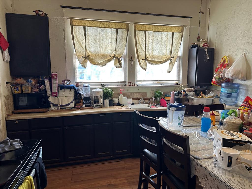 Oak Cliff Annex - Residential