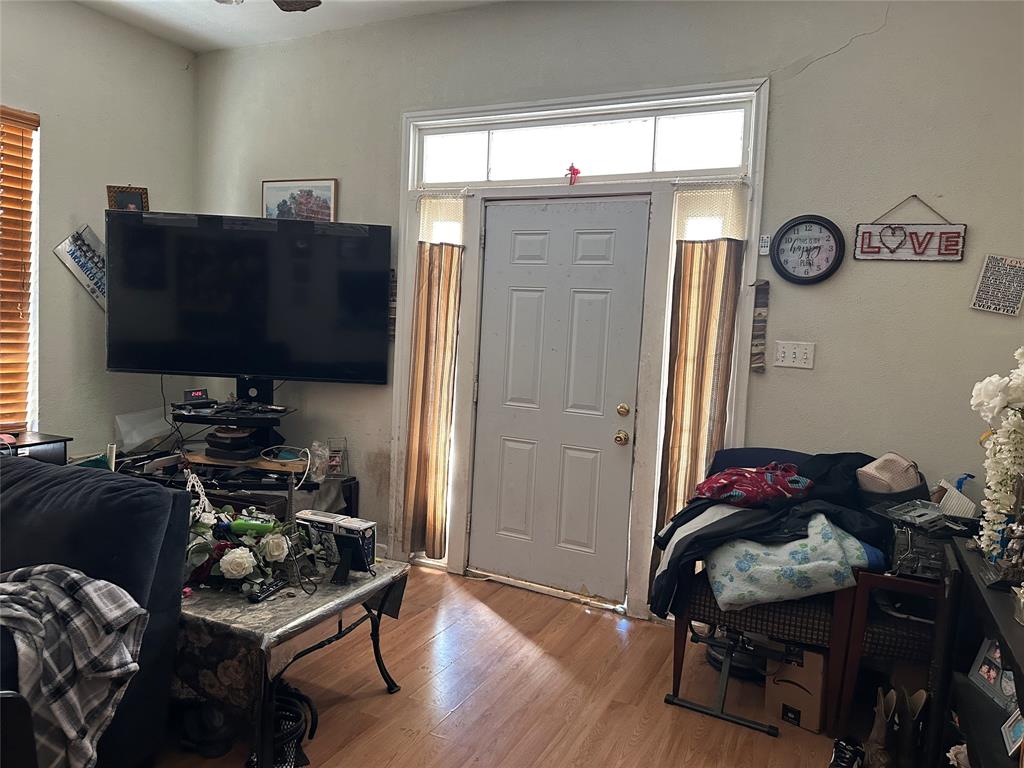 700 N Clinton Avenue