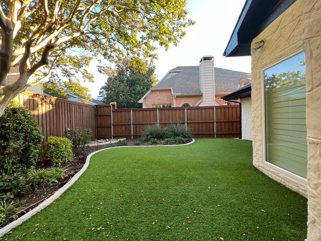 Les Lacs Garden Homes - Residential Lease