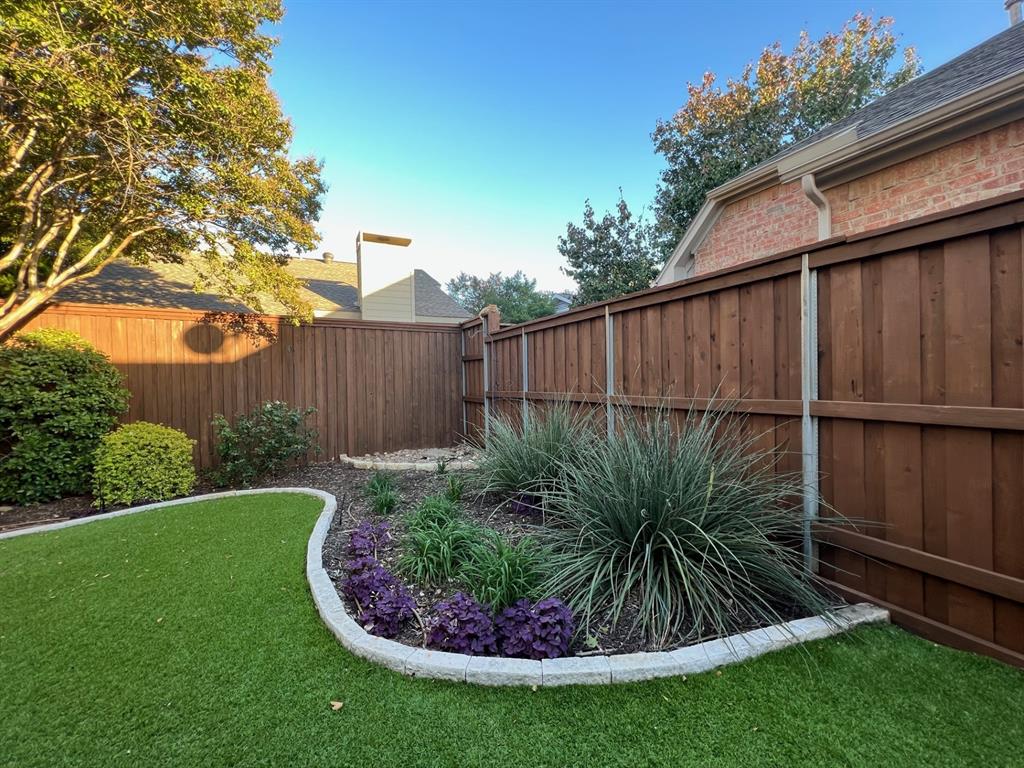 Les Lacs Garden Homes - Residential Lease