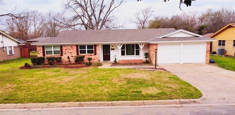 Photo of 4317 Keeter Drive, North Richland Hills, TX 76180 (MLS # 21196983)