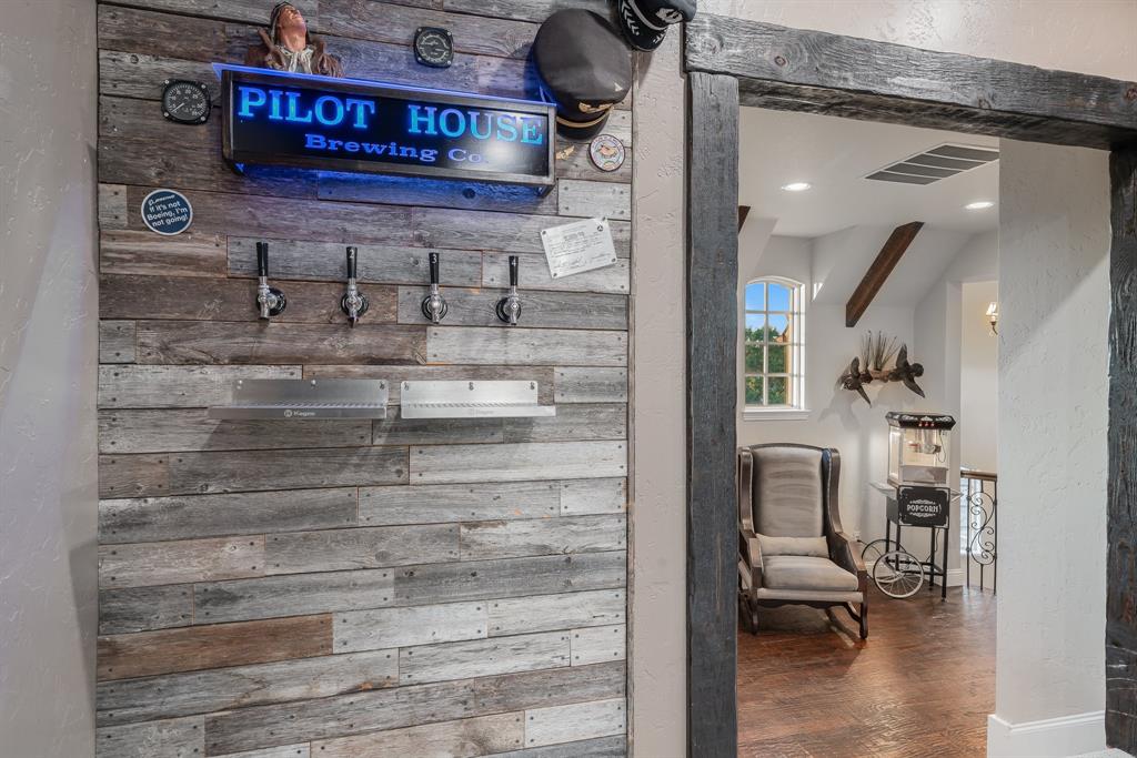 Resort On Eagle Mountain Lake - Residential