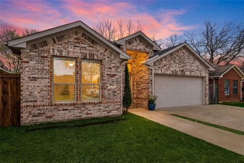 Tiny photo for 3826 Aransas Street, Dallas, TX 75212 (MLS # 21197139)