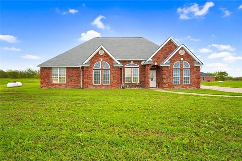 Single Family Residence in Campbell TX 185 County Road 3201.jpg