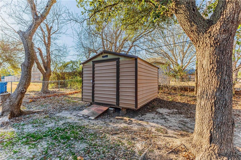 Hillside - Residential