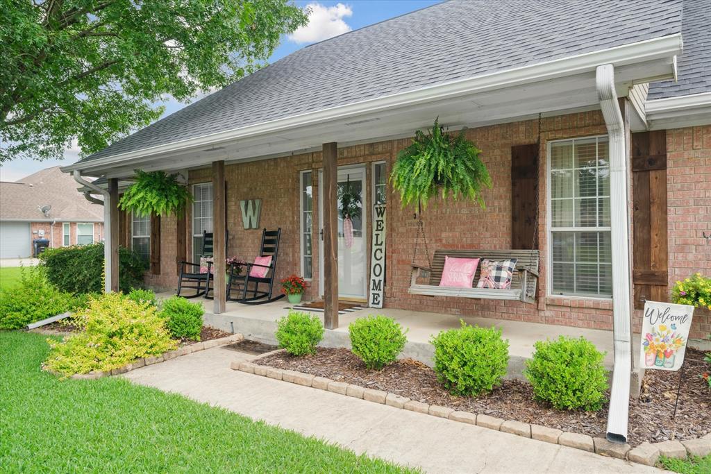 221 Country View Lane