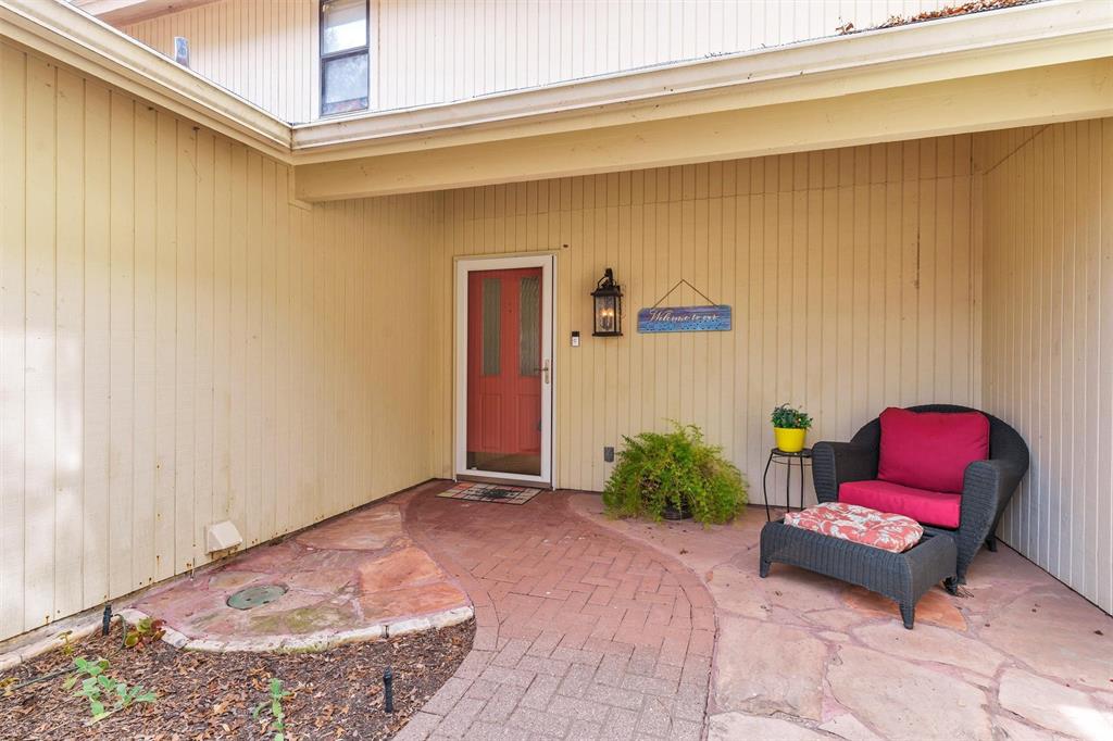 4912 Walnut Place Court