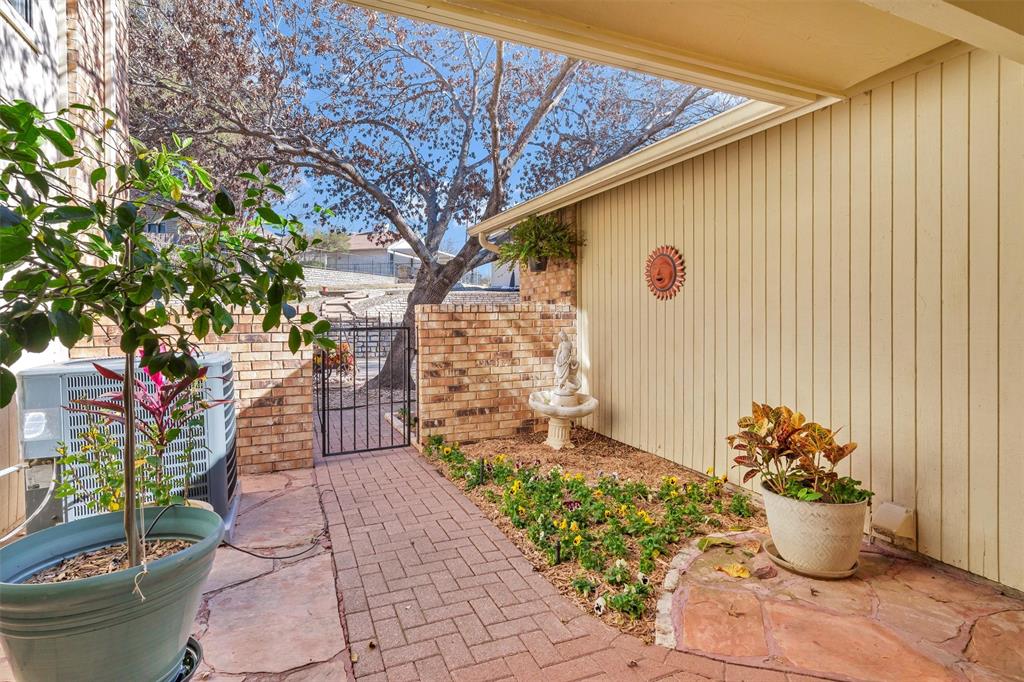 Decordova Bend - Residential