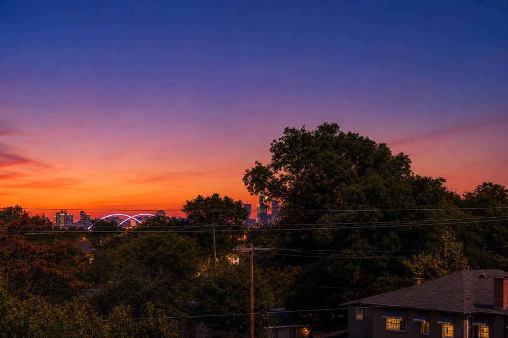 710 W 10th Street 101