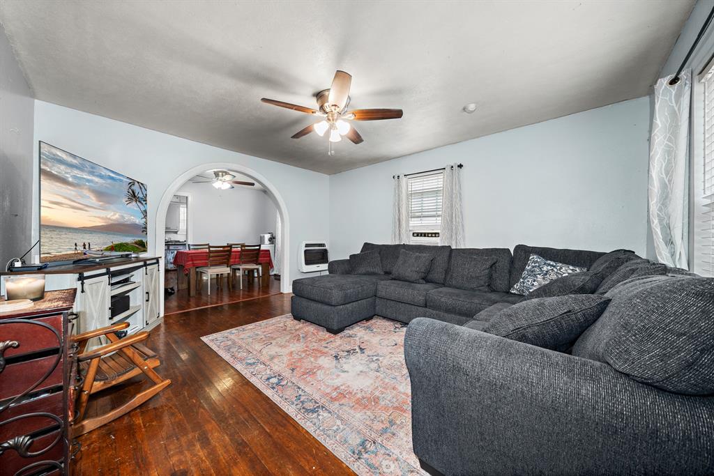 2119 Alexander Avenue