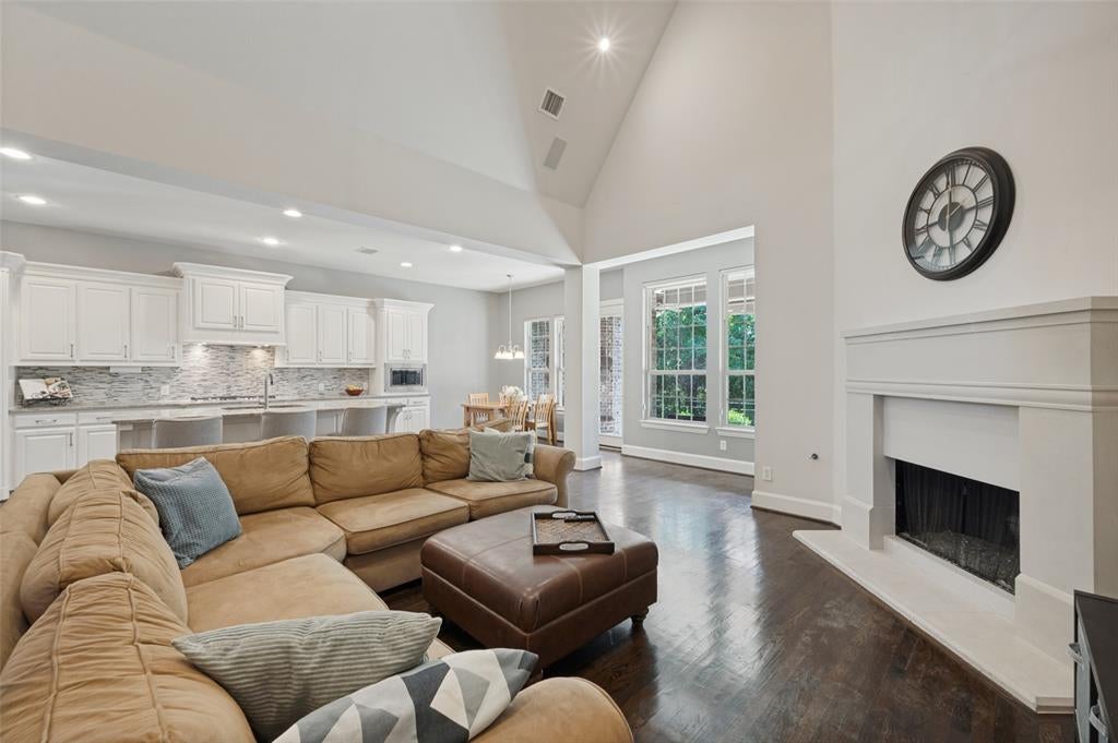301 Longhorn Drive