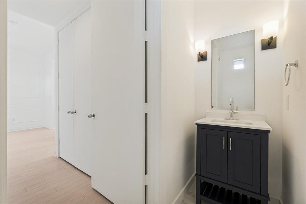 Mercer Square Condo - Residential