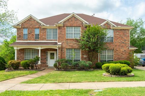 Photo of 2106 Indian Trail, Rowlett, TX 75088 (MLS # 21224415)