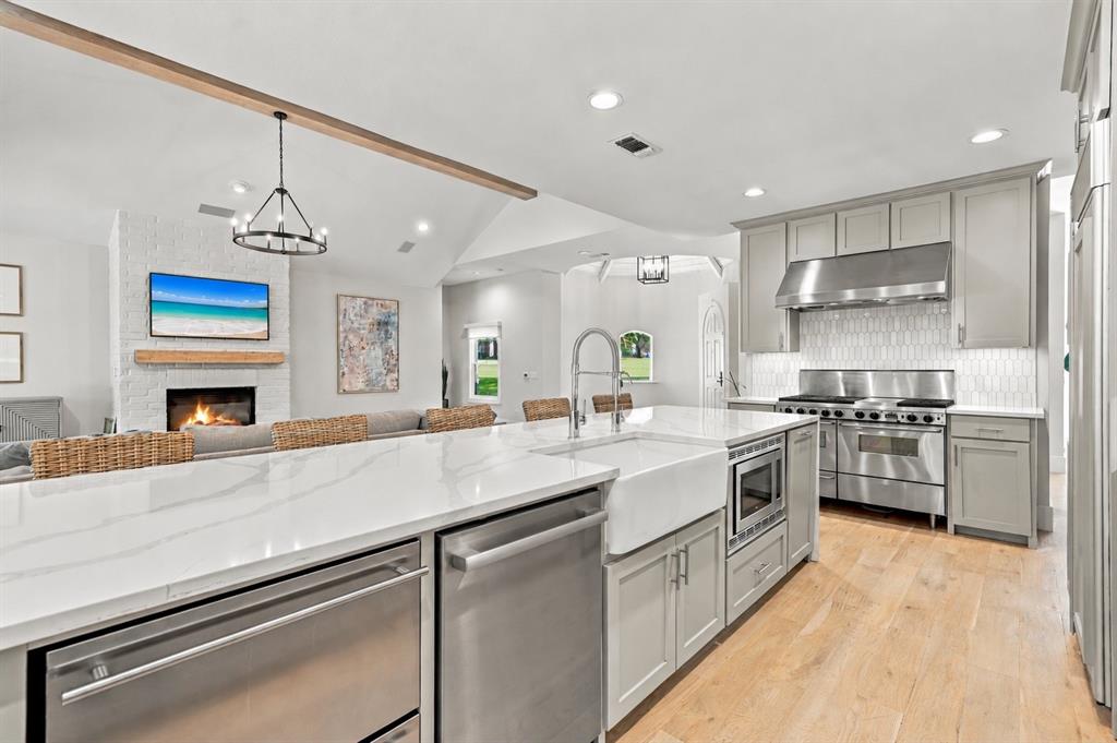221 Forestview Drive