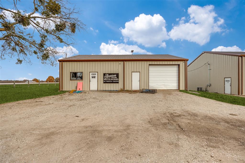 R Smith Surv Abs #887 - Commercial Sale