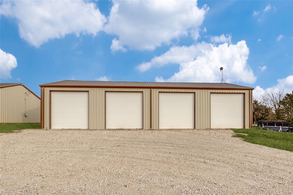 R Smith Surv Abs #887 - Commercial Sale