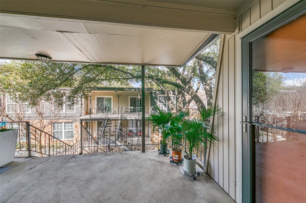 5322 Fleetwood Oaks Avenue 242