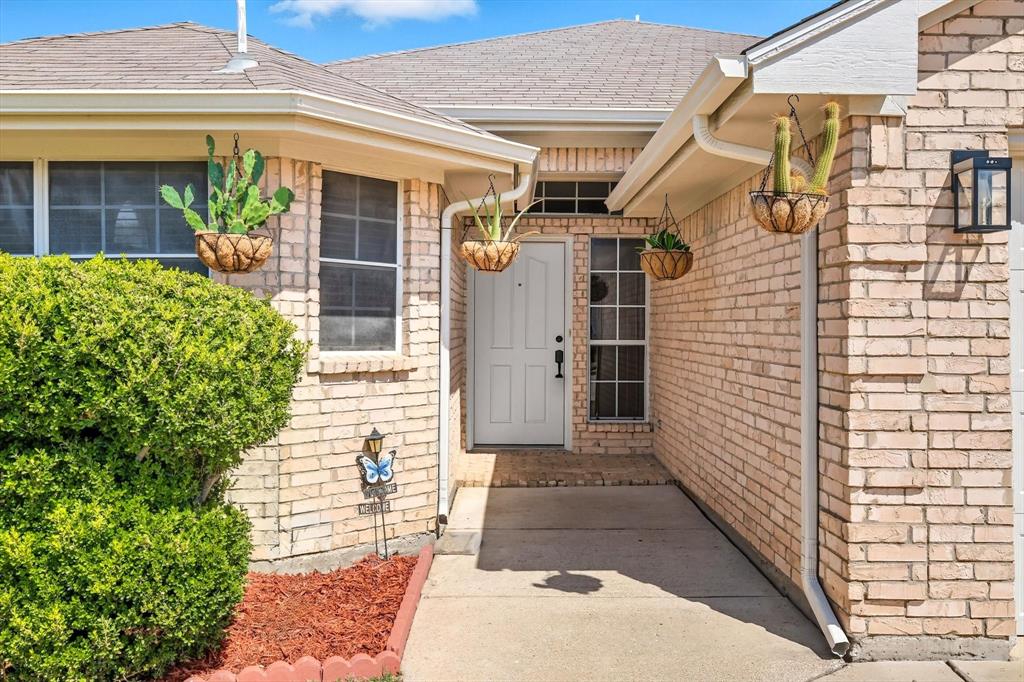 1016 Sagewood Lane