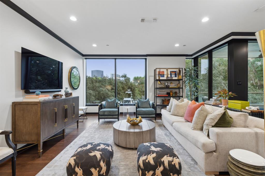 3510 Turtle Creek Boulevard 2C