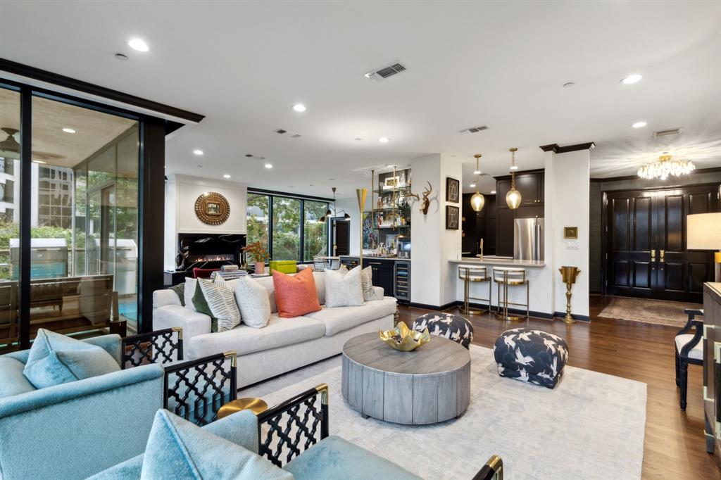 3510 Turtle Creek Boulevard 2C